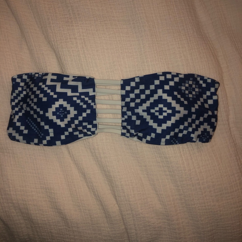 strapless fun blue and white bikini top